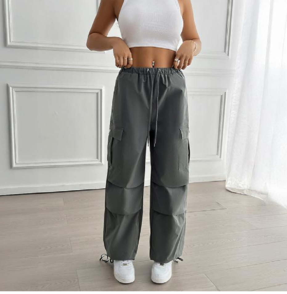 Calça de Carga com Bolso Lateral com Aba e Cordão 119