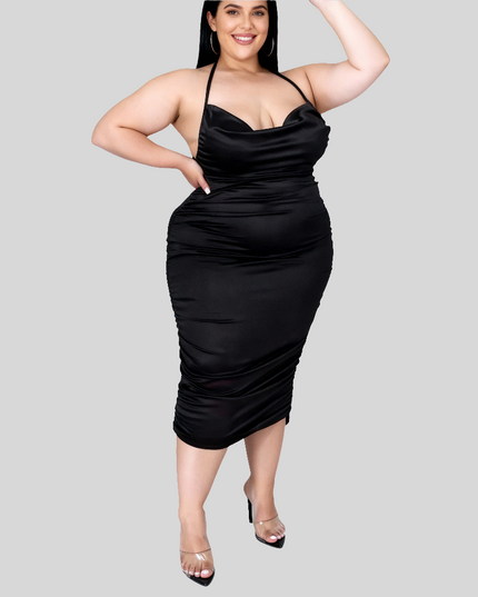 Vestido solto de cetim elástico plus size 41
