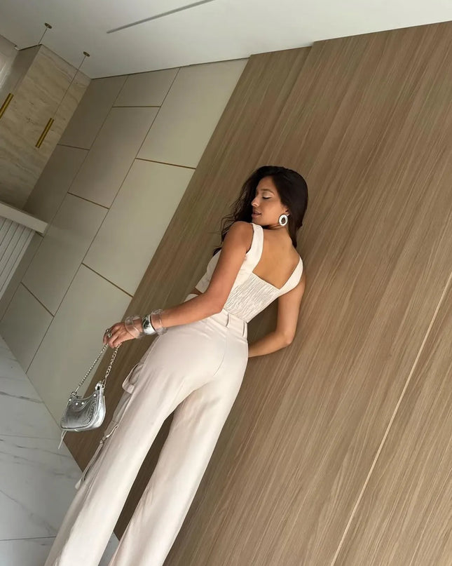 Conjunto feminino calça cargo e cropped de alça alfaiataria complemento 453