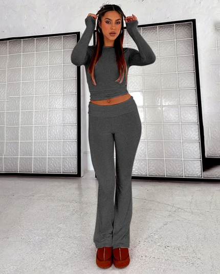 Conjunto Esportivo de Malha Slim Fit de Cor Sólida com Top de Manga Longa e Calça Flare 144