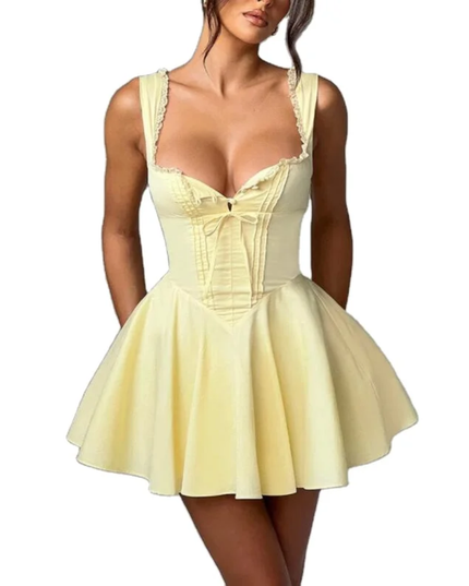 Vestido curto de balé com camisola 01