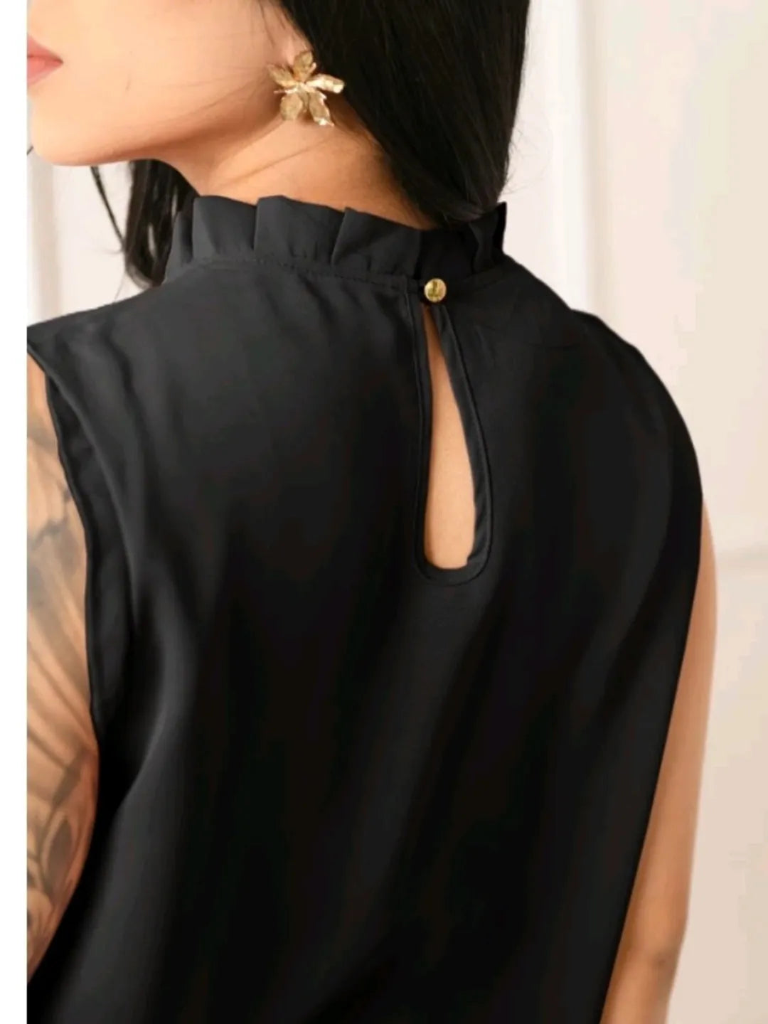 Regata feminina gola babado com bortao na costa 133