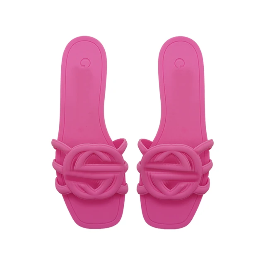 Chinelos femininos entrelaçados com uma palavra 08