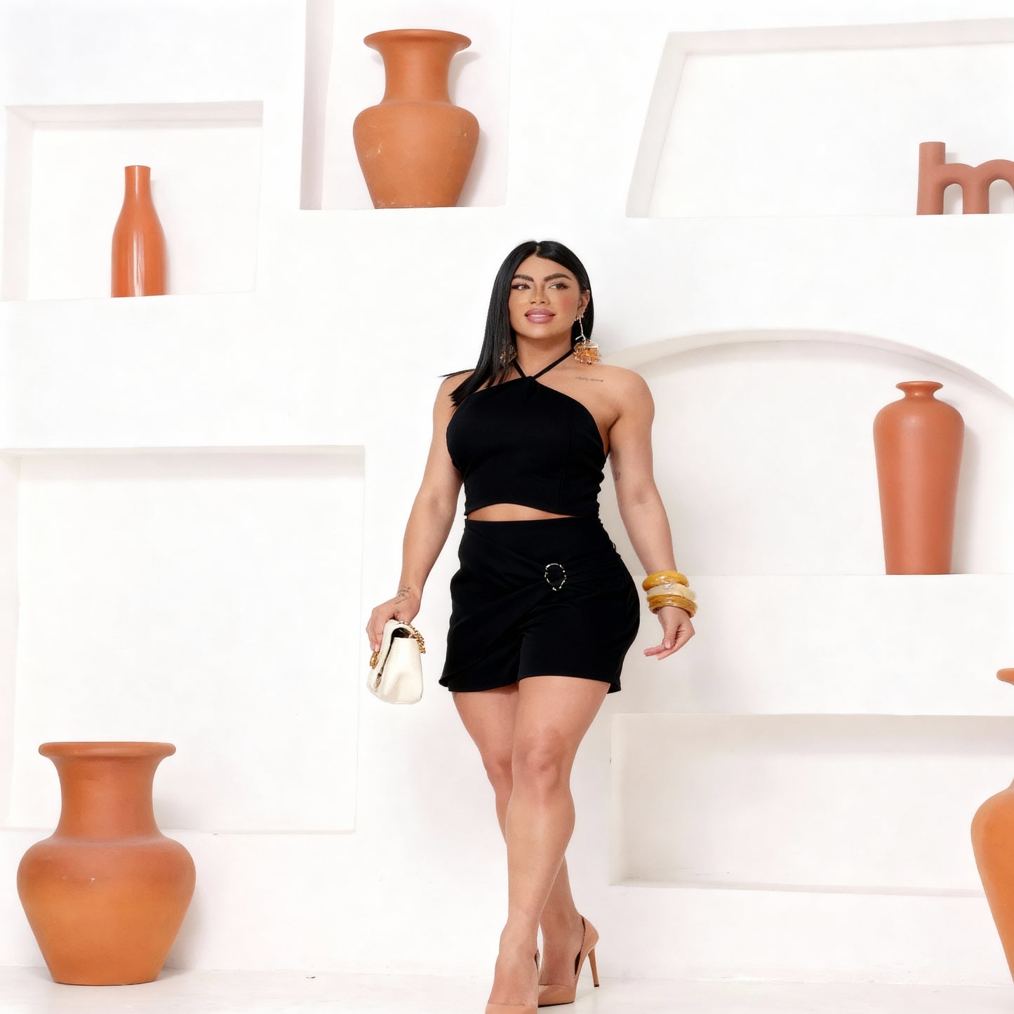 Conjunto elegante e estiloso cropped e short 241