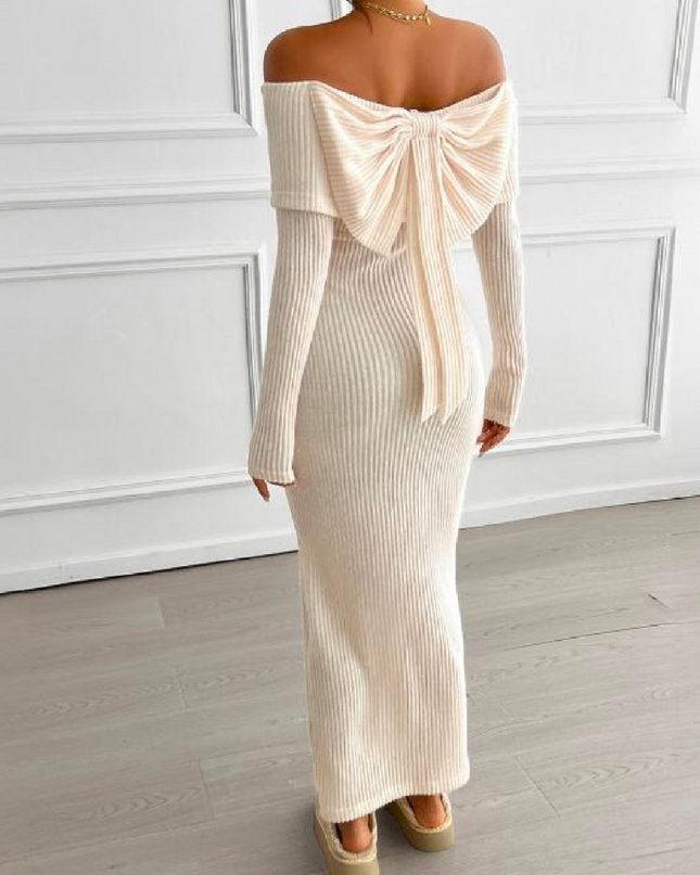 Vestido Tubinho com Ombro Caído, Manga Longa com Decoração de Laço nas Costas 132