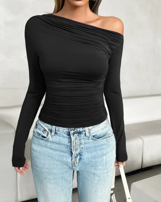 Camiseta Cropped Curta com Pescoço Assimétrico, Plissada, em Cor Sólida 163